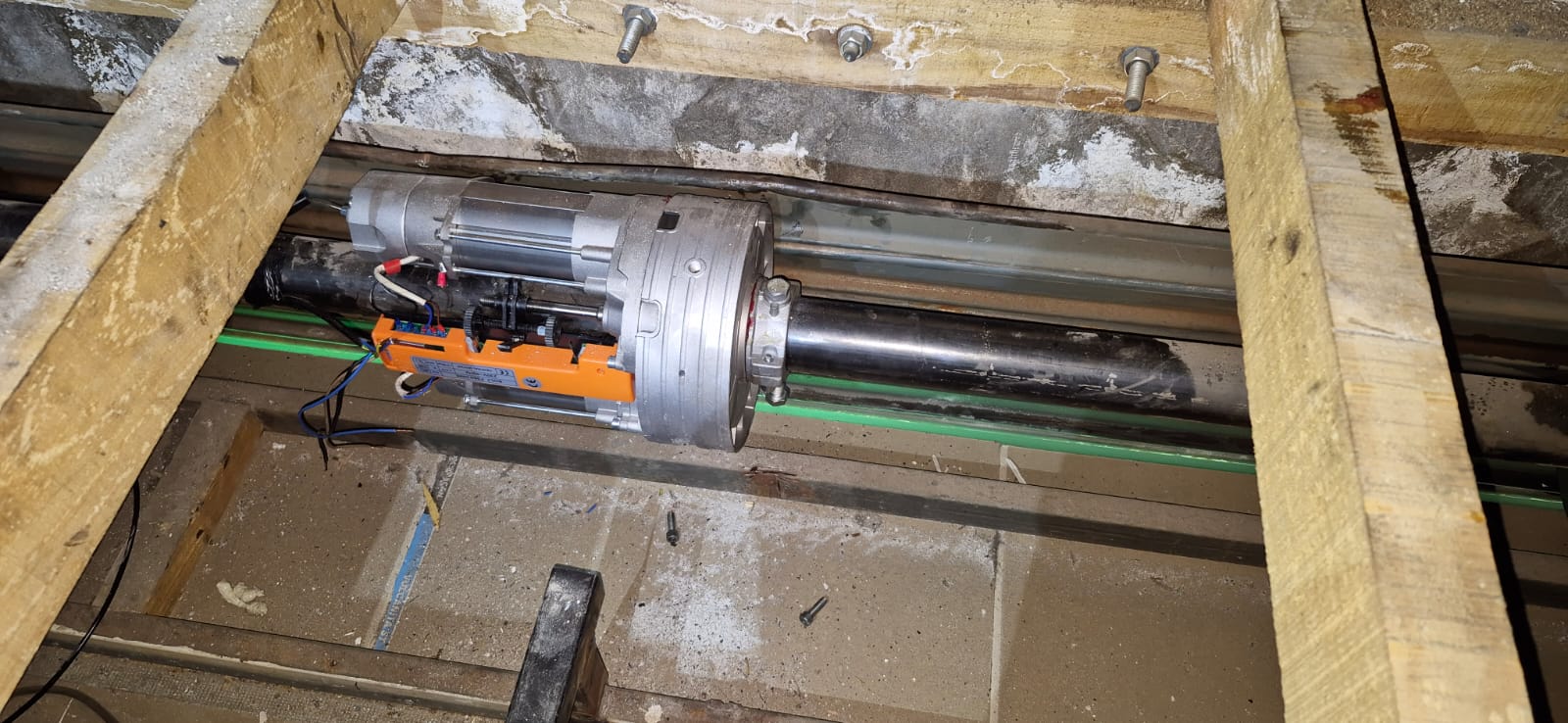 Imagen del proyecto Motor Entre Vigas